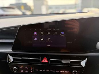 Kia Niro 1.6 GDi 127 Hybrid 3 5dr DCT