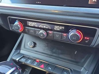 Audi Q3 35 TDI Quattro S Line 5dr S Tronic