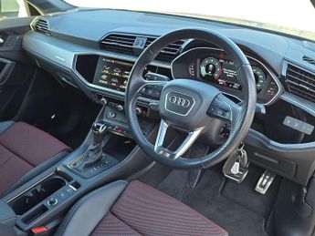 Audi Q3 35 TDI Quattro S Line 5dr S Tronic