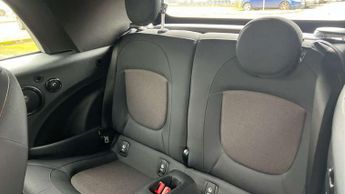 MINI Convertible 1.5 Cooper Classic 2dr Auto [Nav Pack]