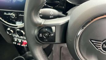 MINI Convertible 1.5 Cooper Classic 2dr Auto [Nav Pack]