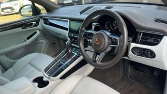 Porsche Macan 5dr PDK