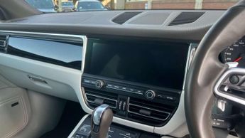 Porsche Macan 5dr PDK