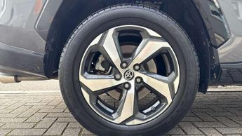 Toyota RAV4 2.5 PHEV Design 5dr CVT