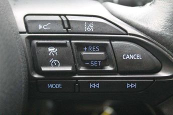 Toyota Yaris 1.5 Hybrid Icon 5dr CVT