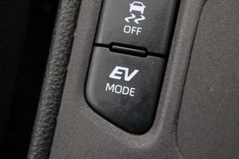 Toyota Yaris 1.5 Hybrid Icon 5dr CVT