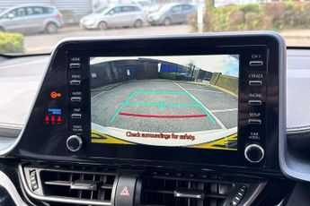 Toyota C-HR 1.8 Hybrid Design 5dr CVT