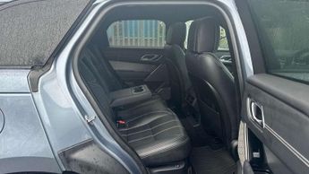 Land Rover Range Rover Velar 2.0 D240 R-Dynamic HSE 5dr Auto