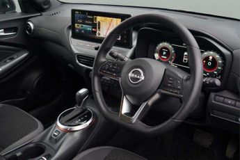 Nissan Juke 1.0 DiG-T N-Connecta 5dr DCT