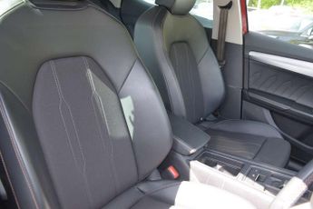 Cupra Formentor 1.4 eHybrid 204 V1 5dr DSG