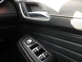 MG HS 1.5 T-GDI Exclusive 5dr DCT