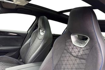 Volkswagen Passat Estate 1.5 TSI eHybrid 272 R-Line 5dr DSG