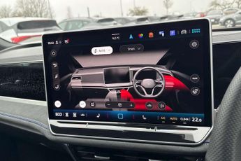 Volkswagen Passat Estate 1.5 TSI eHybrid 272 R-Line 5dr DSG