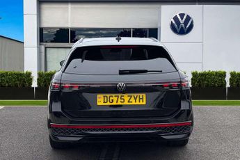 Volkswagen Passat Estate 1.5 TSI eHybrid 272 R-Line 5dr DSG