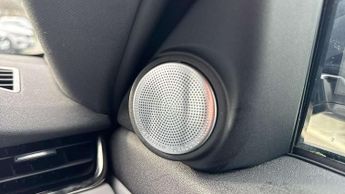 Land Rover Range Rover Evoque 2.0 P250 R-Dynamic HSE 5dr Auto