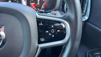 Volvo S60 2.0 T5 R DESIGN Plus 4dr Auto