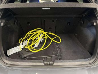 Volkswagen Golf GTE 1.4 TSI GTE 5dr DSG