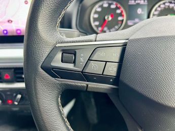 SEAT Arona 1.0 TSI 110 SE Technology 5dr DSG