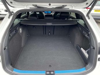 Skoda Superb 1.5 TSI iV Sportline 5dr DSG