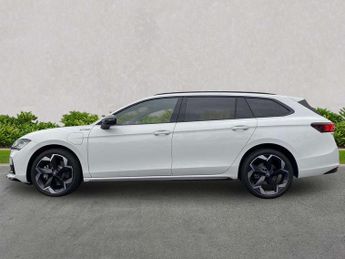 Skoda Superb 1.5 TSI iV Sportline 5dr DSG