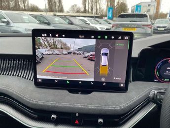 Skoda Superb 1.5 TSI iV Sportline 5dr DSG