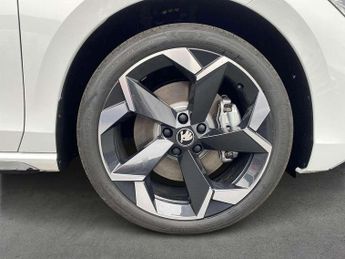 Skoda Superb 1.5 TSI iV Sportline 5dr DSG