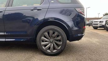 Land Rover Discovery Sport 2.0 D150 R-Dynamic SE 5dr Auto