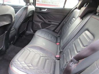 Ford Focus 1.5 EcoBlue ST-Line Vignale 5dr Auto
