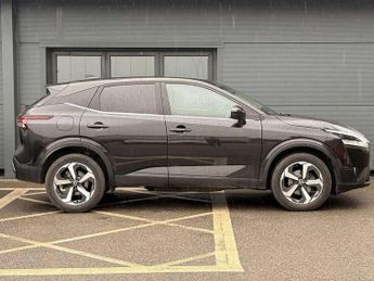 Nissan Qashqai 1.3 DiG-T MH 158 N-Connecta 5dr Xtronic