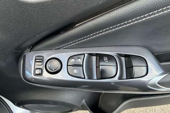 Nissan Juke 1.6 Hybrid Tekna 5dr Auto