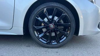Toyota Corolla 2.0 VVT-i Hybrid GR Sport 5dr CVT