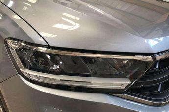 Volkswagen T-Roc 1.5 TSI Life 5dr DSG
