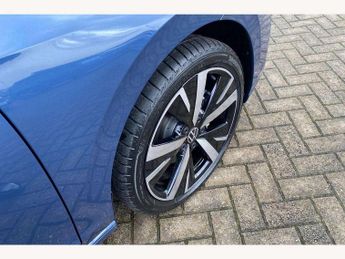 Volkswagen Golf 1.5 TSI 204 Match eHybrid 5dr DSG