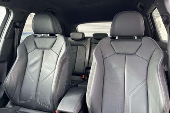 Audi Q3 35 TDI Black Edition 5dr S Tronic