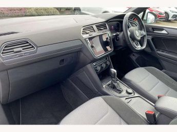 Volkswagen Tiguan 2.0 TDi 150 4Motion R-Line Tech 5dr DSG