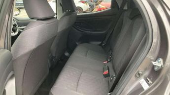Toyota Yaris 1.5 Hybrid Design 5dr CVT