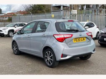 Toyota Yaris 1.5 Hybrid Icon Tech 5dr CVT