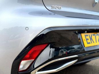 Peugeot 308 1.2 PureTech Allure Premium 5dr EAT8