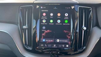 Volvo XC60 2.0 B5P Plus Dark 5dr AWD Geartronic