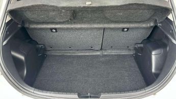 Toyota Yaris 1.5 Hybrid Icon Tech 5dr CVT