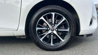 Toyota Yaris 1.5 Hybrid Icon Tech 5dr CVT