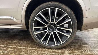 Volvo XC90 2.0 B5P Ultra Dark 5dr AWD Geartronic