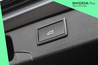 Skoda Superb Estate 2.0 TDI 193 Laurin + Klement 4X4 5dr DSG