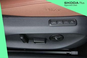 Skoda Superb Estate 2.0 TDI 193 Laurin + Klement 4X4 5dr DSG