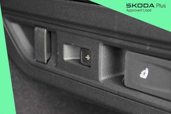 Skoda Superb Estate 2.0 TDI 193 Laurin + Klement 4X4 5dr DSG