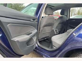 Volkswagen Golf 1.5 eTSI 150 Life 5dr DSG