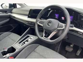 Volkswagen Golf 1.5 eTSI 150 Life 5dr DSG