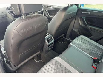 Volkswagen Tiguan 1.5 TSI 150 R-Line Edition 5dr DSG