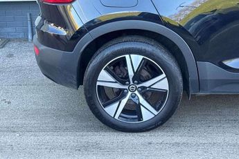 Volvo XC40 Recharge 1.5 T5 Recharge PHEV R DESIGN 5dr Auto