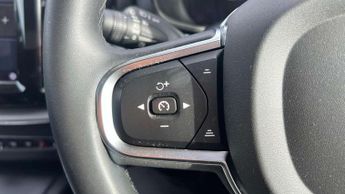 Volvo XC60 2.0 B5P Core 5dr AWD Geartronic